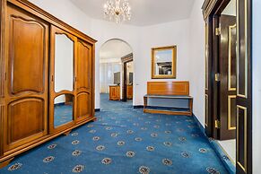 Hotel Aurelius Imparatul Romanilor