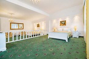 Hotel Aurelius Imparatul Romanilor