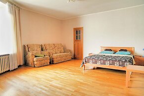 Friends apartment on Nevsky 112