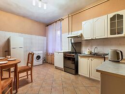 Friends apartment on Nevsky 112