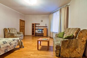 Friends apartment on Nevsky 112