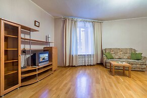 Friends apartment on Nevsky 112