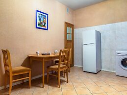 Friends apartment on Nevsky 112