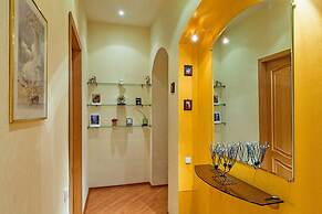 Friends apartment on Pushkinskaya