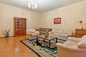 Friends apartment on Pushkinskaya