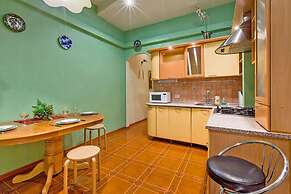 Friends apartment on Pushkinskaya