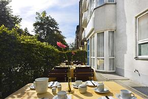 Hotel Amenity München