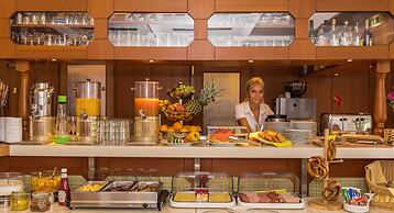 Hotel Amenity München