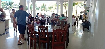 Pacific Beach Resort