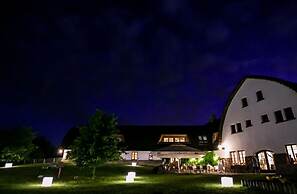 HOTelarnia
