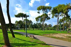 HI Tel Aviv