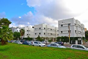 HI Tel Aviv