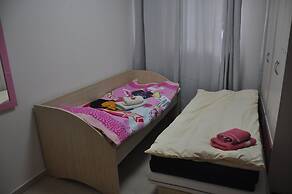 Isra Home Apartment Hanaviim 58