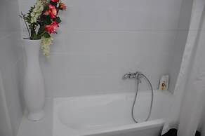 Isra Home Yitshak Sadeh 6 Apartment