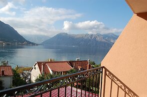 Apartments Dobrotski Dvori