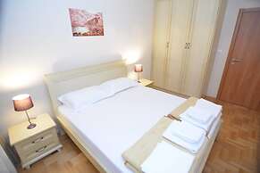 Apartments Dobrotski Dvori