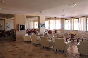 Hotel South Paradise