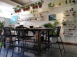 Cinco Hotel