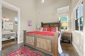 Hill Country Casitas