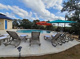 Hill Country Casitas