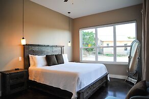 Hill Country Casitas