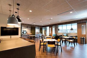 Fairfield Inn & Suites by Marriott Philadelphia Valley Forge/Great Val