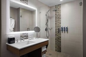 The Westin Calgary Airport