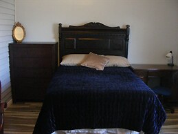 Elevate Rooms at 66 Montague