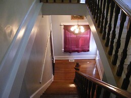 Elevate Rooms at 66 Montague