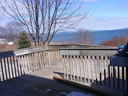 Elevate Rooms at 66 Montague