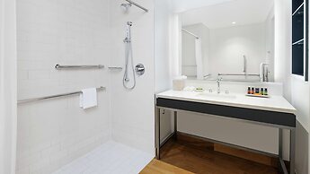 Canopy by Hilton Atlanta Midtown