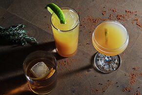 Canopy by Hilton Atlanta Midtown