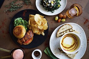 Canopy by Hilton Atlanta Midtown