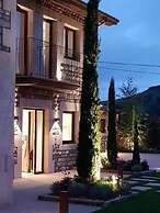 La Fuentona De Santillana