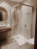 La Fuentona De Santillana