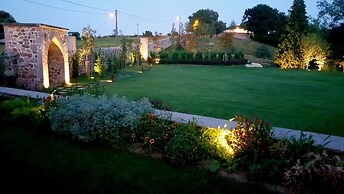 La Fuentona De Santillana