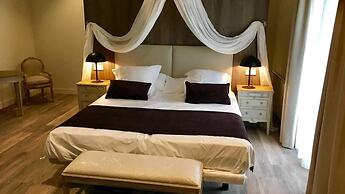 La Fuentona De Santillana