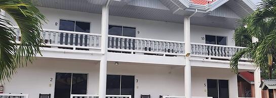 Conrada's Place Hotel and Resort