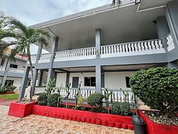 Conrada's Place Hotel and Resort