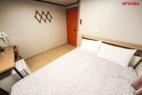Insadong R Guesthouse