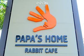 Papa's Home and Rabbit cafe