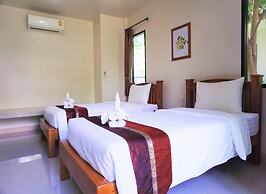 Papa's Home and Rabbit cafe