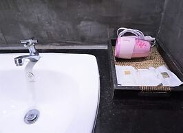 Papa's Home and Rabbit cafe