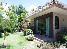 Papa's Home and Rabbit cafe