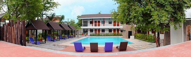 The Tavern Villas at  Orchid Gardens