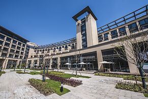 Q-Box Hotel Shanghai Sanjiagang