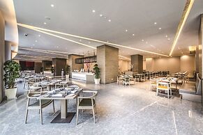 Q-Box Hotel Shanghai Sanjiagang