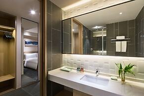 Q-Box Hotel Shanghai Sanjiagang