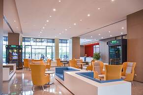 Q-Box Hotel Shanghai Sanjiagang