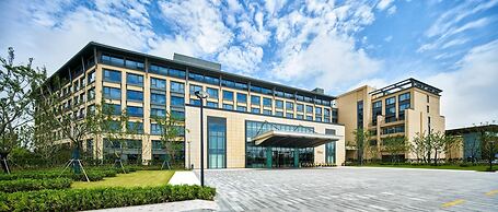 Q-Box Hotel Shanghai Sanjiagang